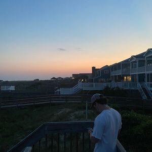 Meet your Posher, Logan